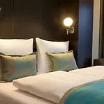 Отель One Muenchen-olympia Gate Мюнхен