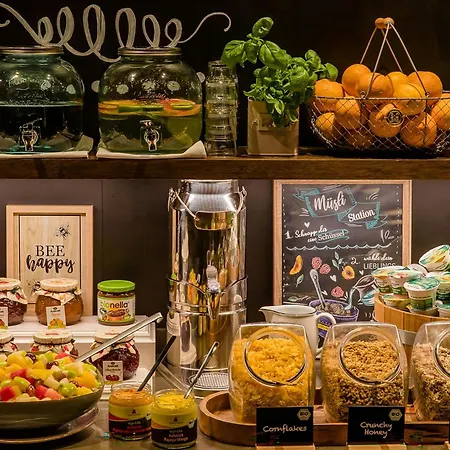 One Muenchen-olympia Gate