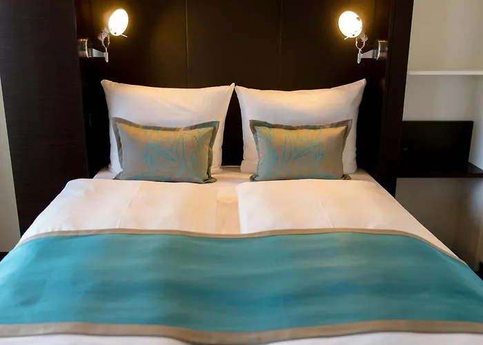 One Muenchen-olympia Gate Hotel